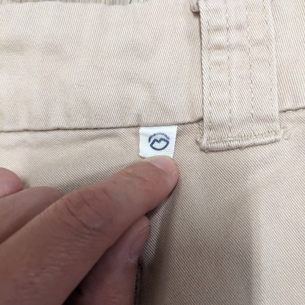 Magellan Outdoors Khaki Bermuda Shorts - Picture 2 of 8